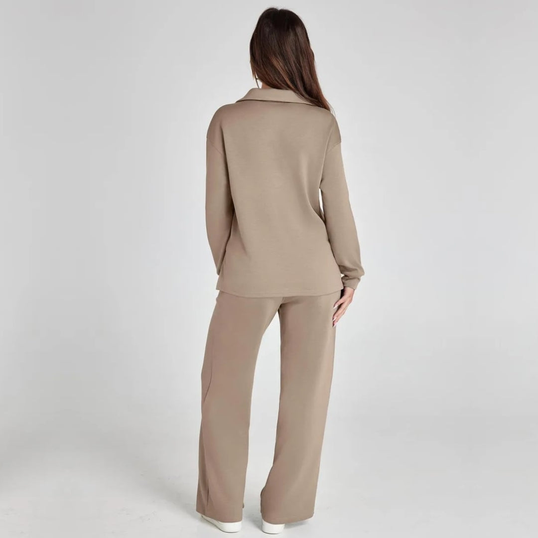 Puck | Luxe Loungewear Set met Comfy Broek en V-hals