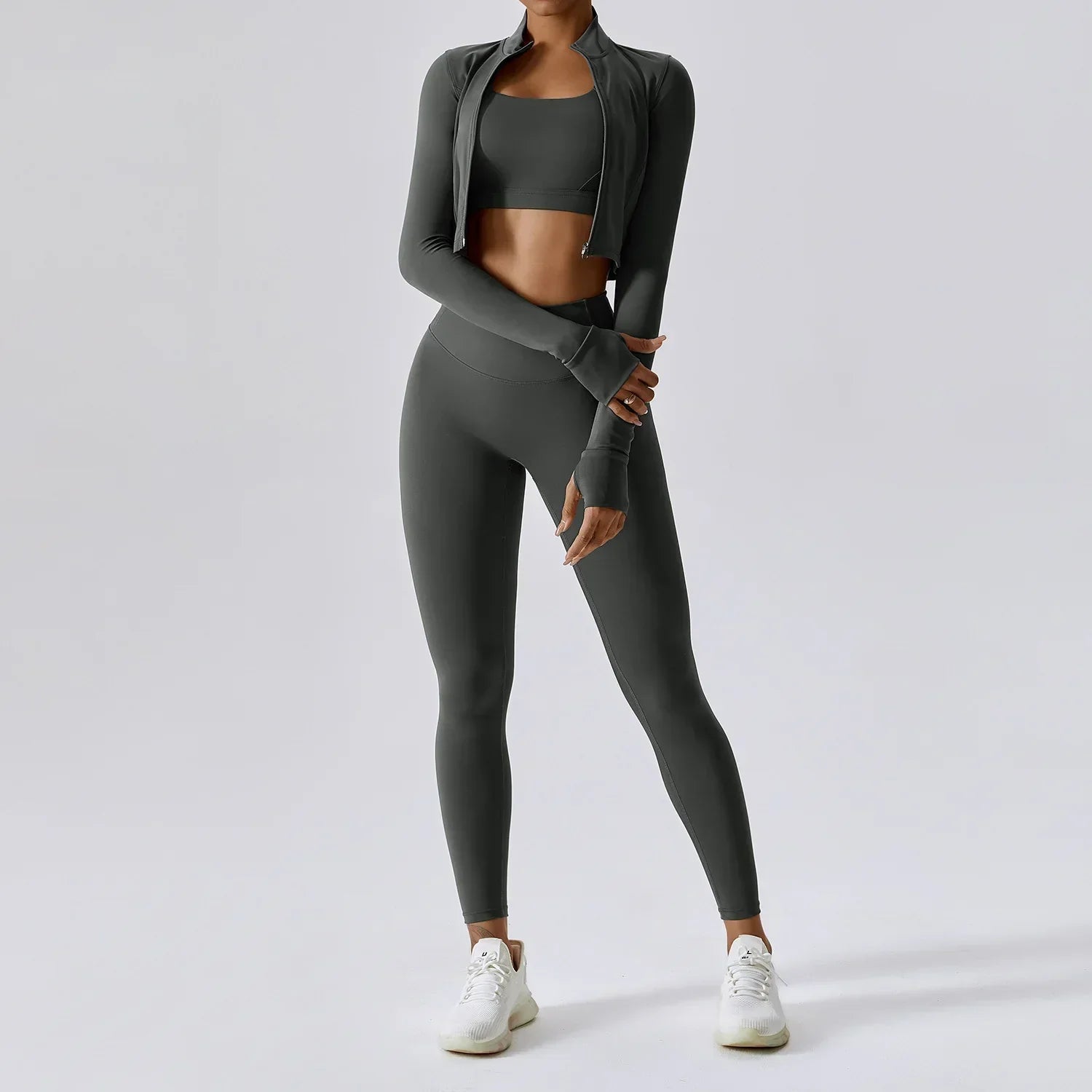 Fenna Sport Set | Dames 3-delige sportoutfit met high-waist legging, sport-bh en cropped jack