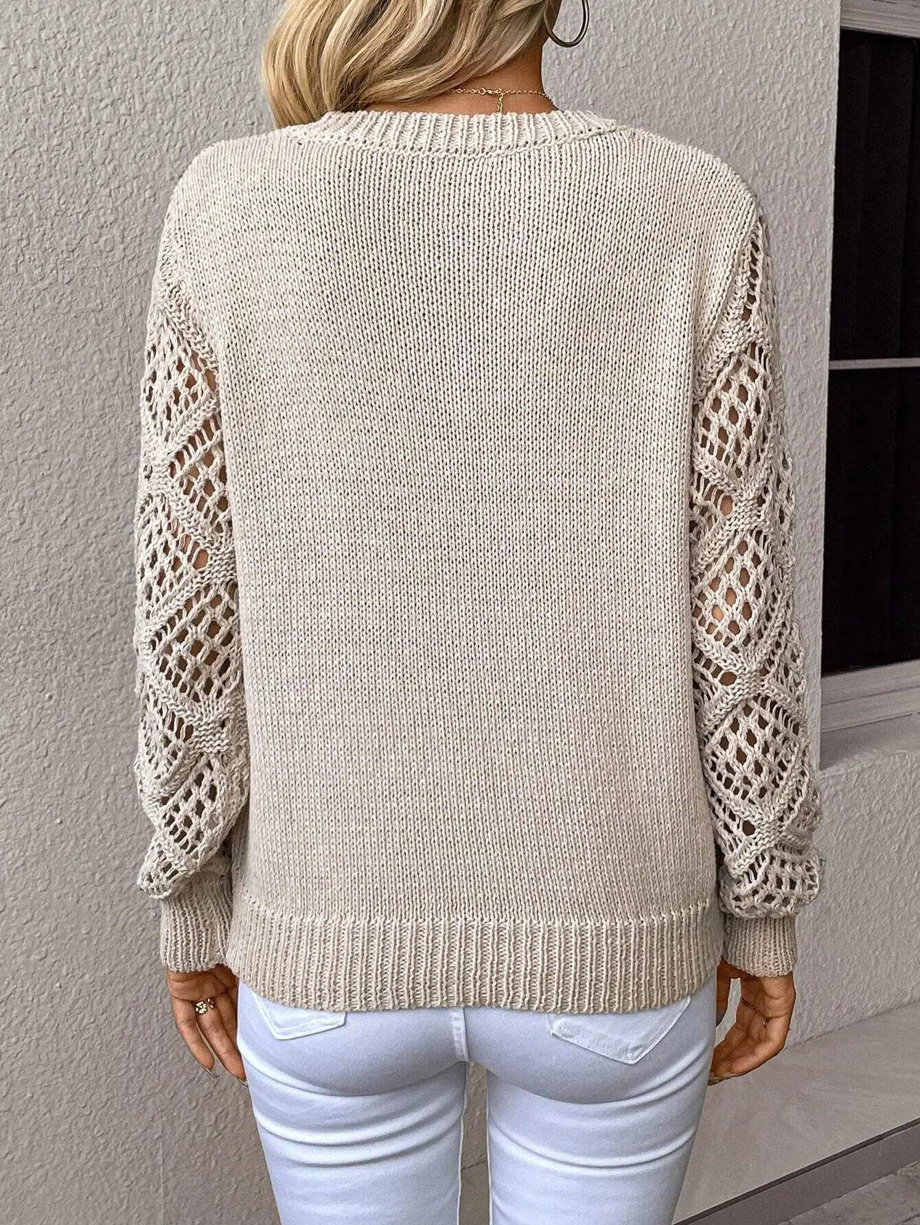 Maria -  sweater with V-neckline